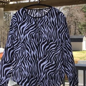 🤑SALE!! Milano Blouse  Medium. Black & white zebra stripes.  Bundle and save.